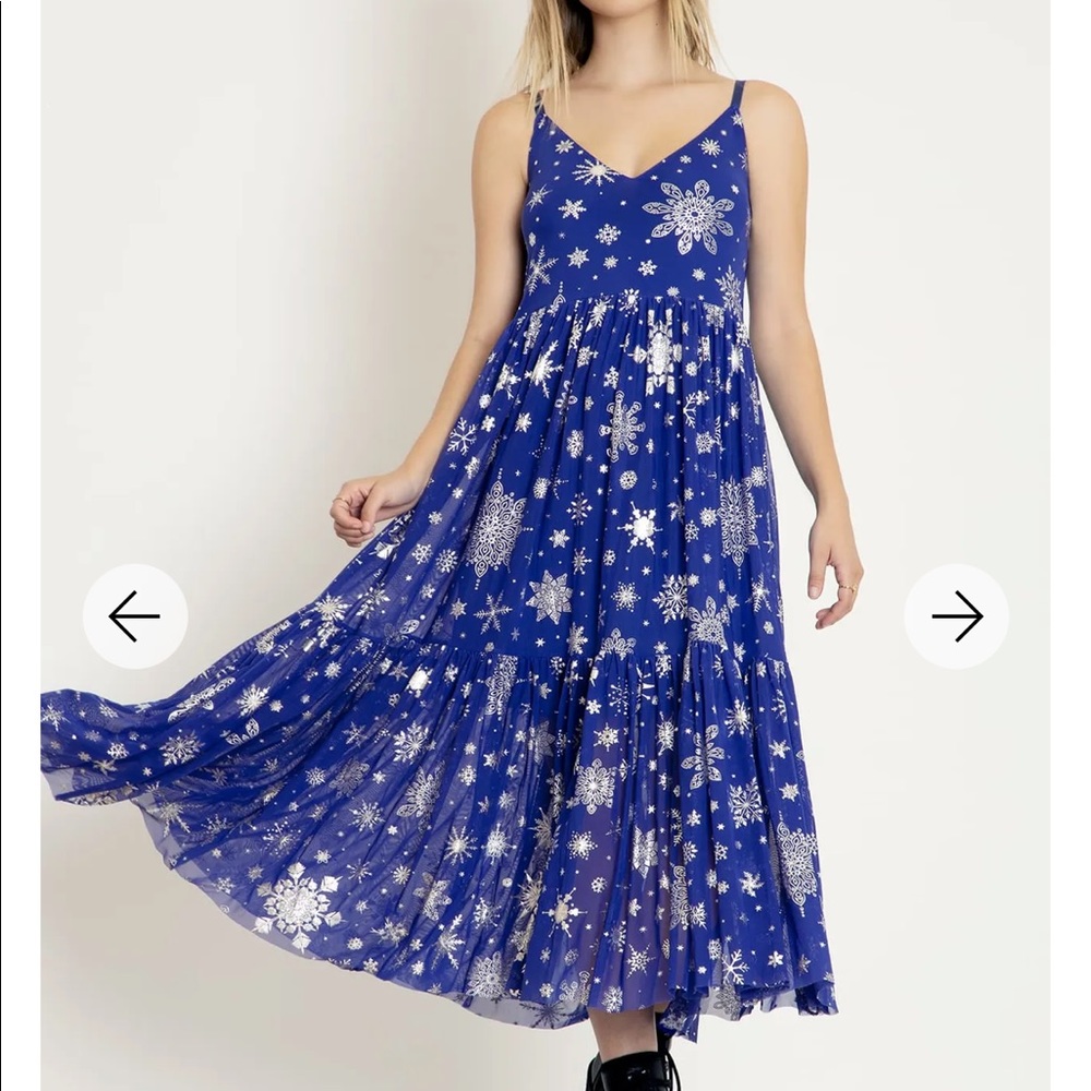 Blackmilk Snowed In Midaxi Size M